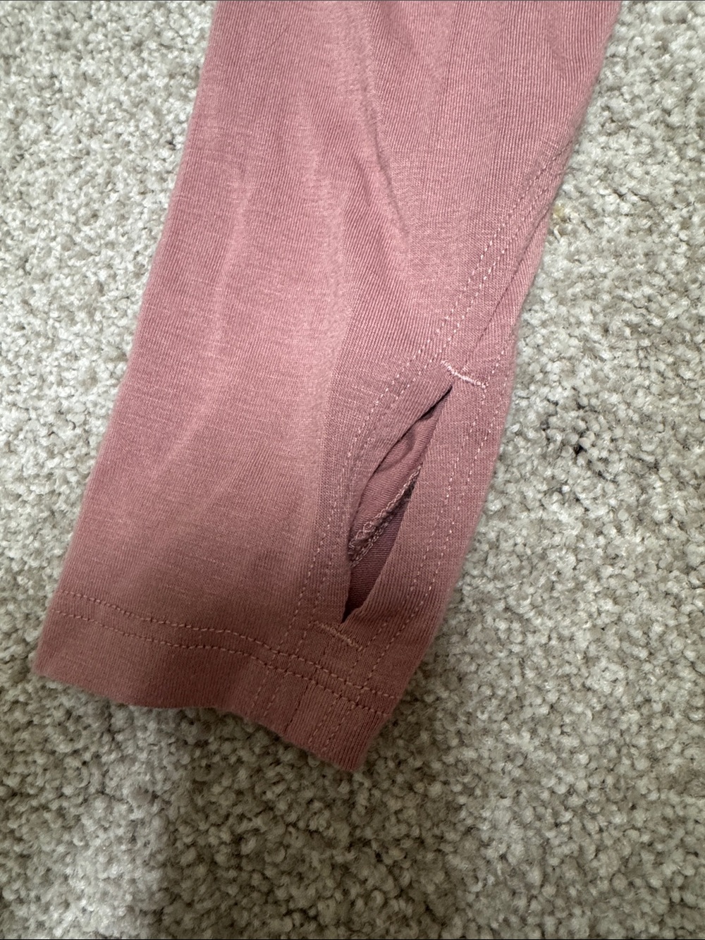 Freefly Rose-Fit Women's Lightweight Hooded Pullover in Dusty Rose - Picture 3 of 4